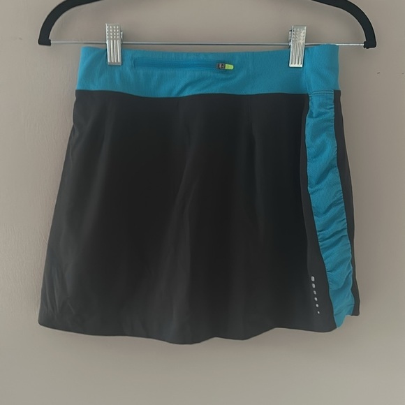 The North Face Women’s Eat my Dust Running Skirt Skort Gray Blue Sz Small Run - Picture 2 of 10